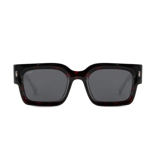 ANTEOJO DE SOL VULK BOLDLOOK BLK C4 POLARIZED FRENTE. ARMAZON DE ACETATO BIODEGRADABLE. PATILLAS DE ACETATO CON ALMA DE METAL. BISAGRAS METALICAS. ARMAZON COLOR CAREY TERMINACION BRILLO. CRISTALES COLOR GRIS COMPACTO POLARIZADAS