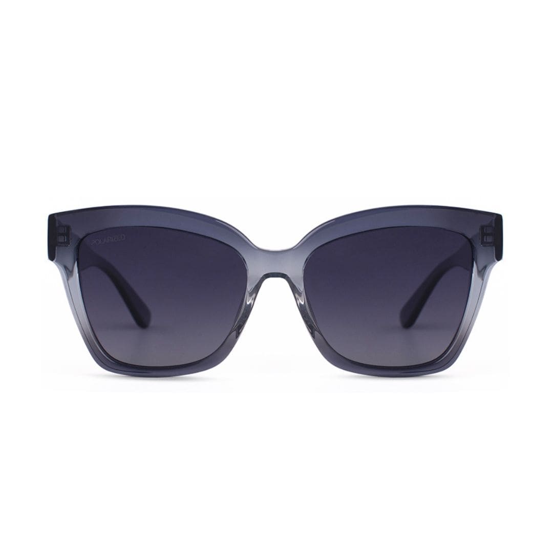 ANTEOJO DE SOL RUSTY VIMME C1 POL FRENTE. ARMAZON DE ACETATO BIO-BASED CON PATILLAS DE ACETATO. LENTES POLARIZADAS. MODELO DE COLOR AZUL TRANSLUCIDO CON LENTES COLOR GRIS DEGRADÉ