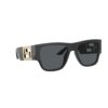 Anteojo de sol versace 4403 GB1 87 frente. Modelo de acetato color negro brillo, con lentes color gris oscuro